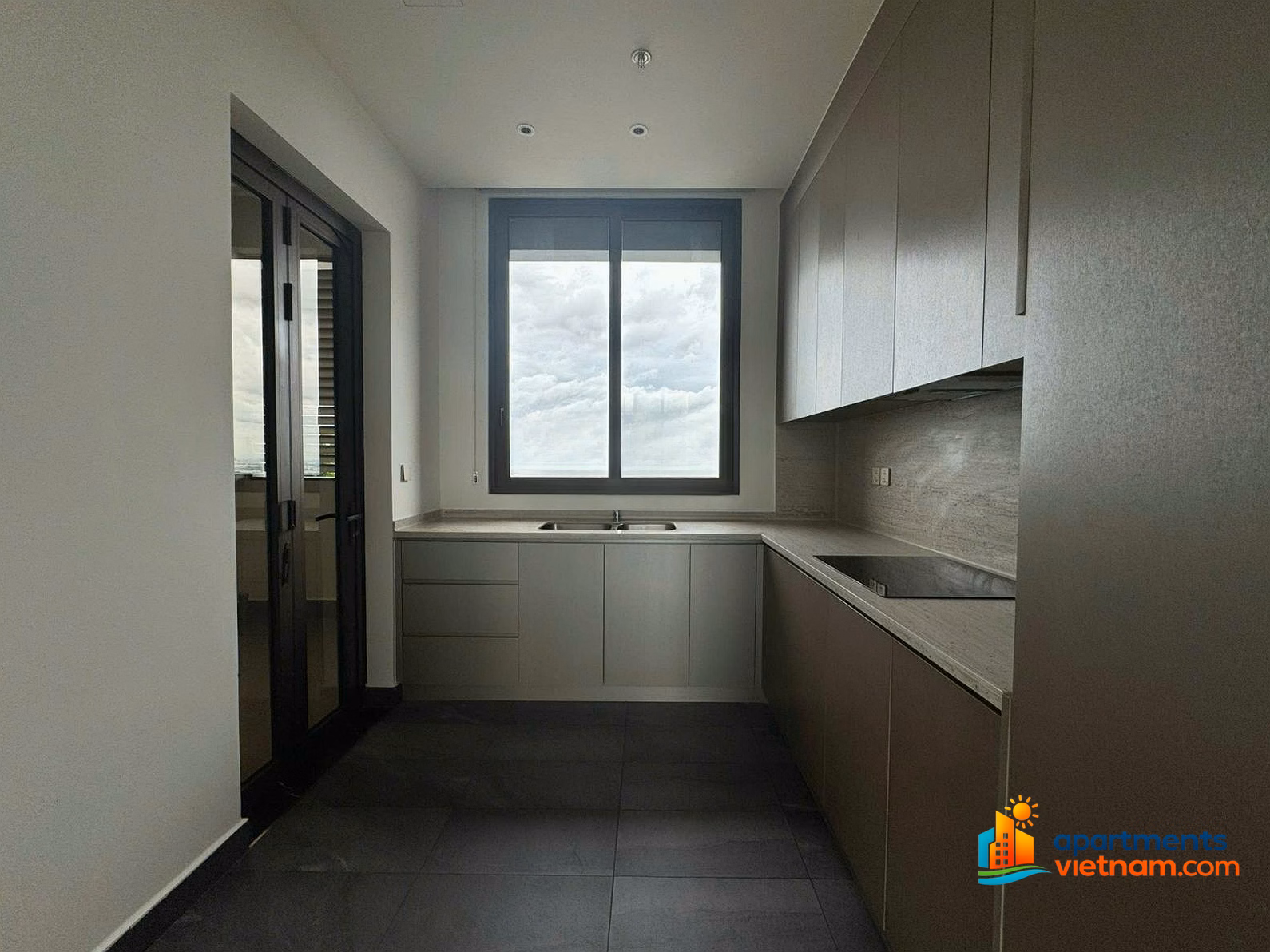 Good price 41.9 billion 3 bedroom 325m² apartment, private pool with special layout and 2 rare gardens