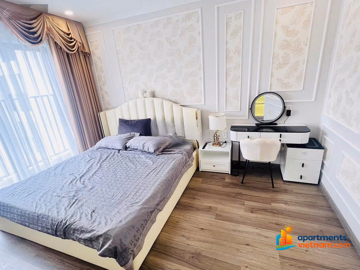 Selling Vinh Dien Trung Lake View Apartment Full of New Furniture Price 4.3 Billion Taxes Fee