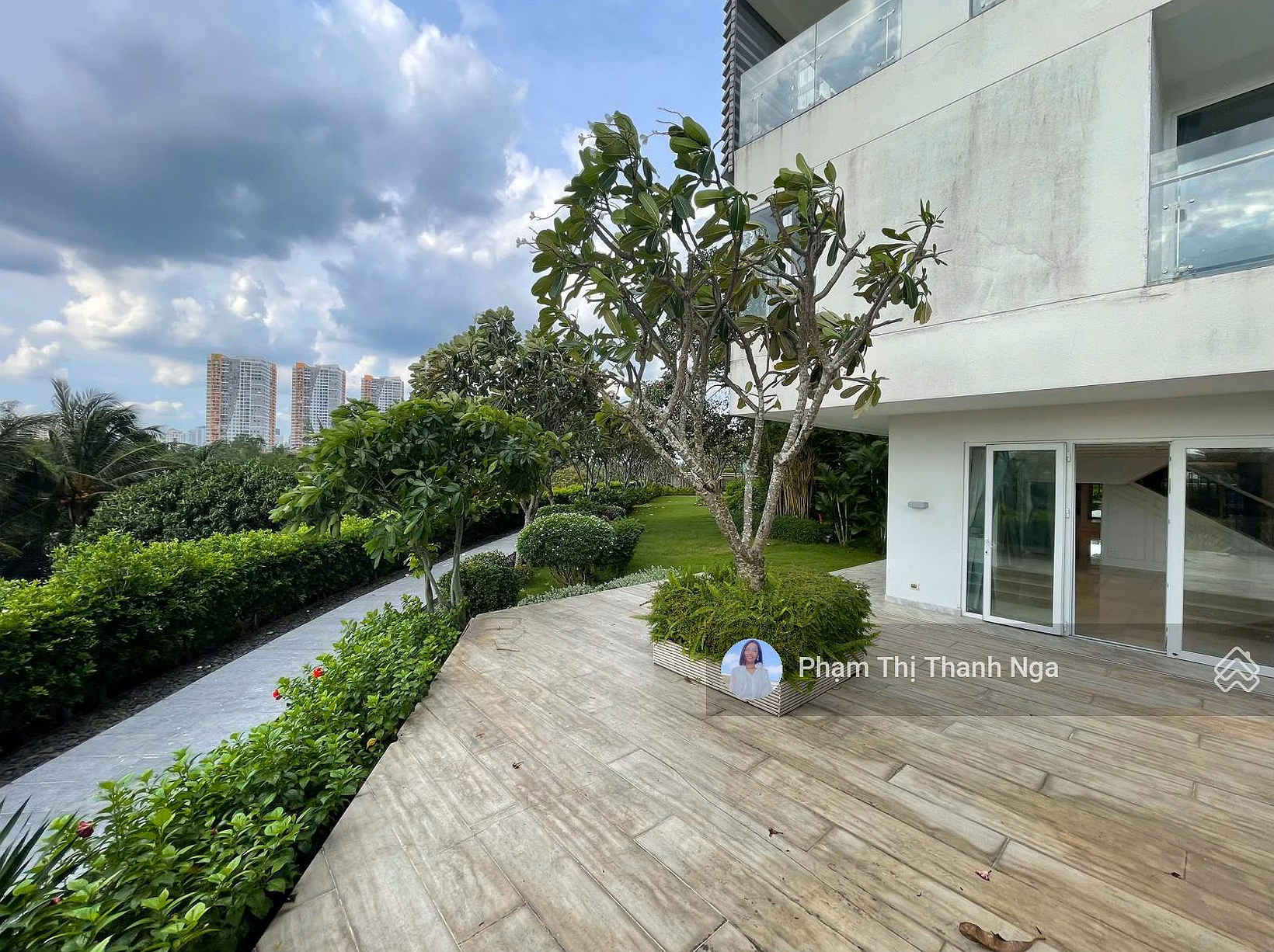 Diamond Island apartment for rent, 120 million, 481m², 5 bedrooms, 5 bathrooms in Binh Trung Tay Ward, District 2