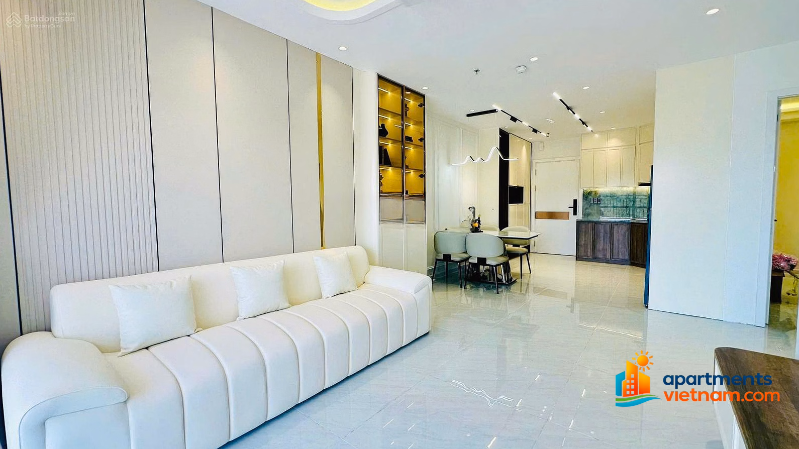 VIP HIGH FLOOR APARTMENT FOR SALE WITH THE MOST BEAUTIFUL VIEW IN THE WHOLE 0C3, HIGH QUALITY INTERIOR, AVAILABLE CASH LINE 20 MILLION/MONTH