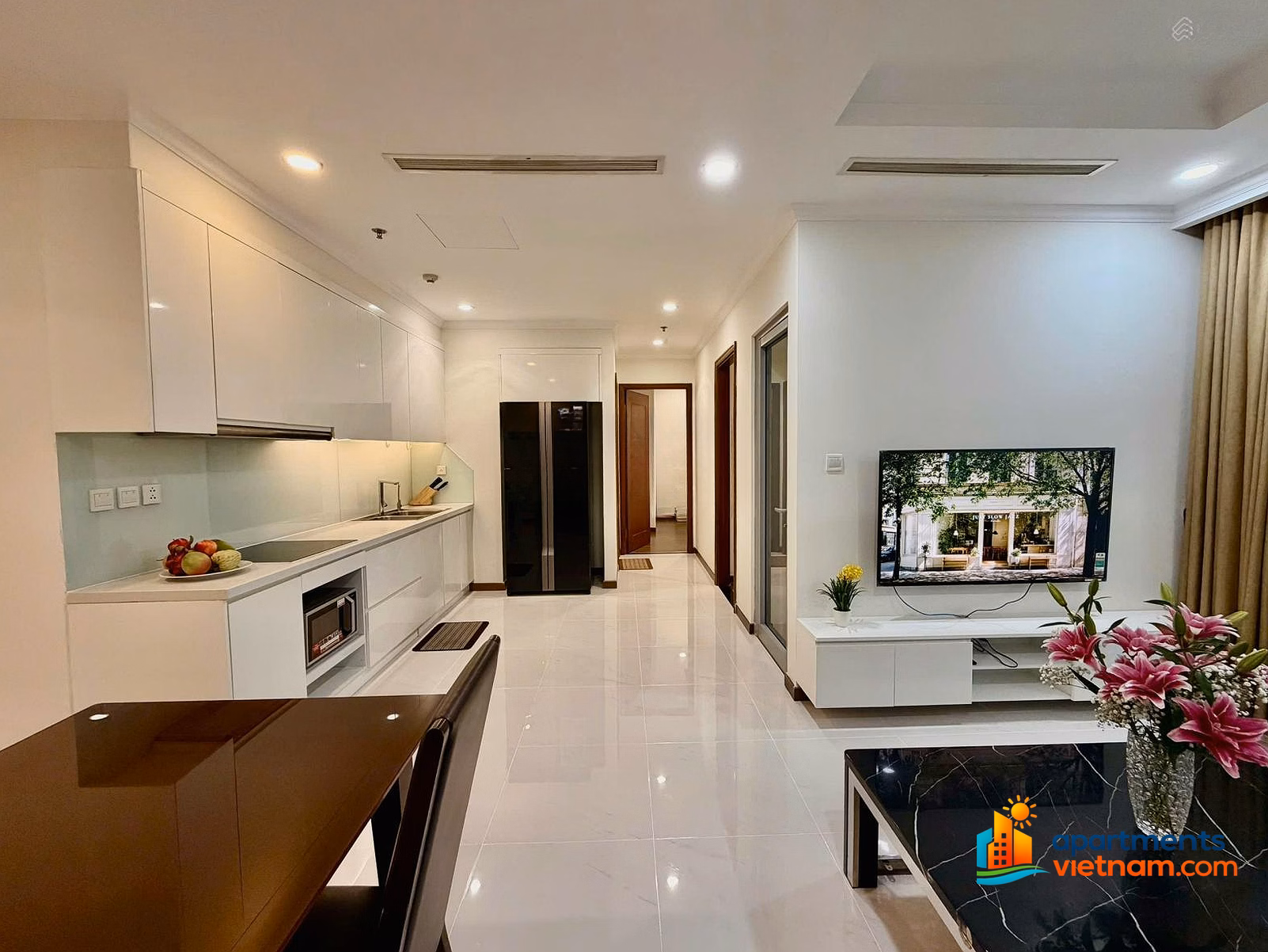 Selling 2 bedroom apartment 80m2 Landmark 5 - rent 27 million/month - 1 minute to Landmark 81, Vincom, Metro