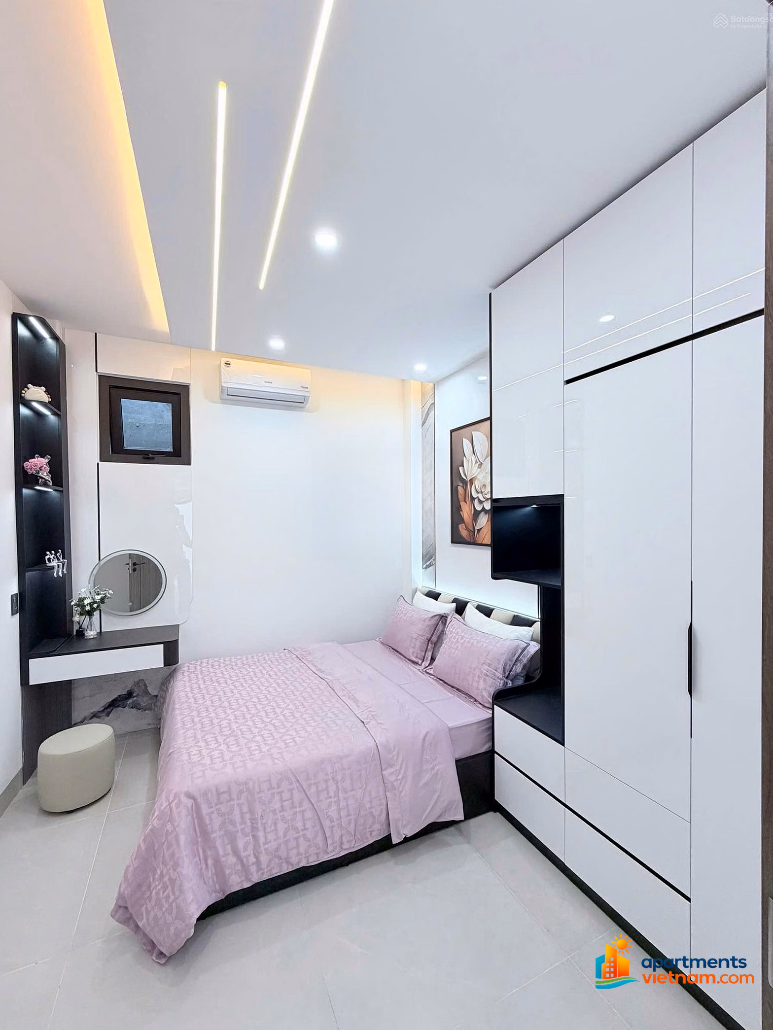 2-storey house for sale on Nguyen Phuoc Nguyen, city center, good price