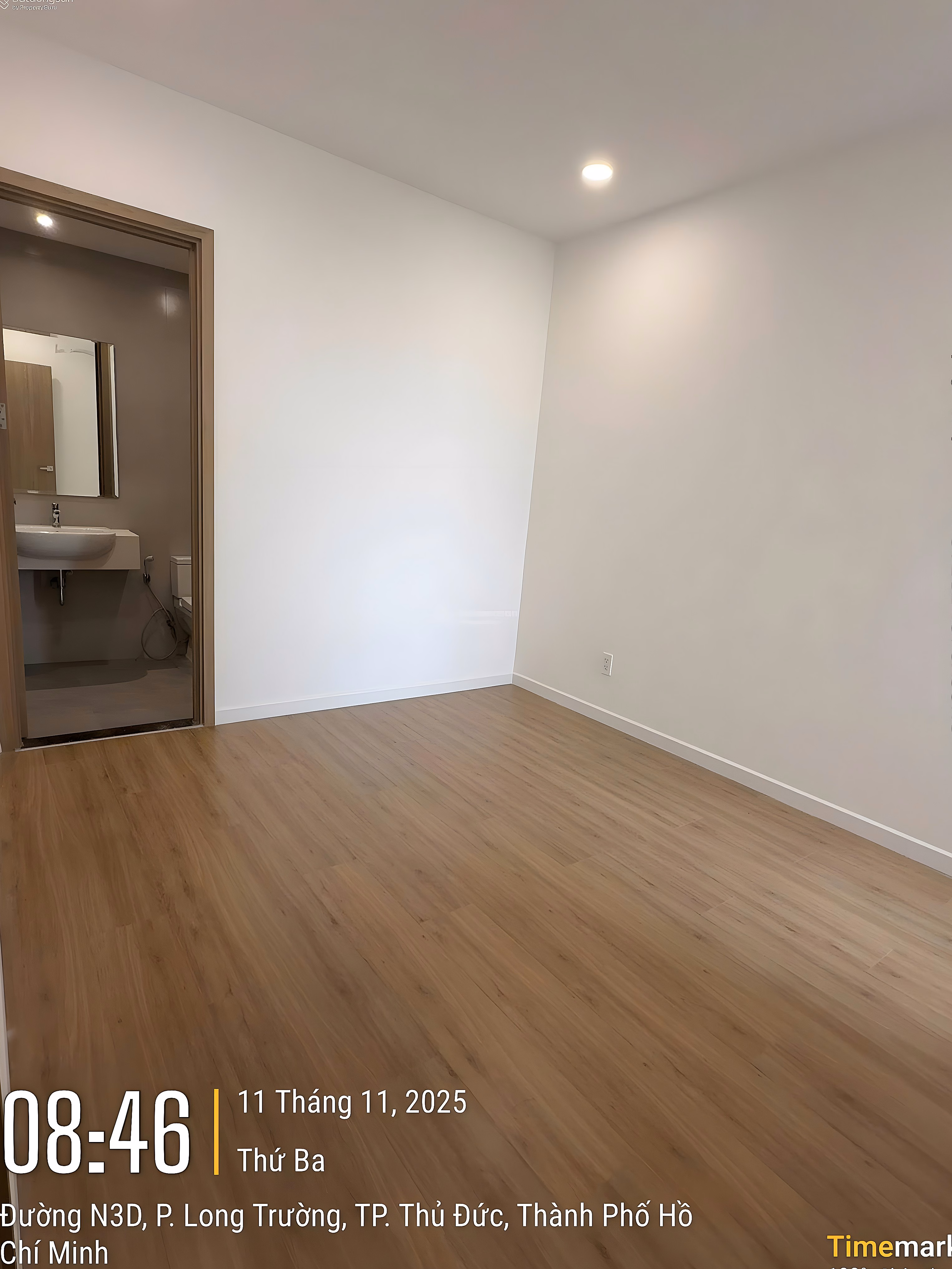 Urgent sale CH MT Eastmark 1 bedroom + 1 60.9m2 price 2.9 billion. Book available. Bank loan support. Full furniture provided