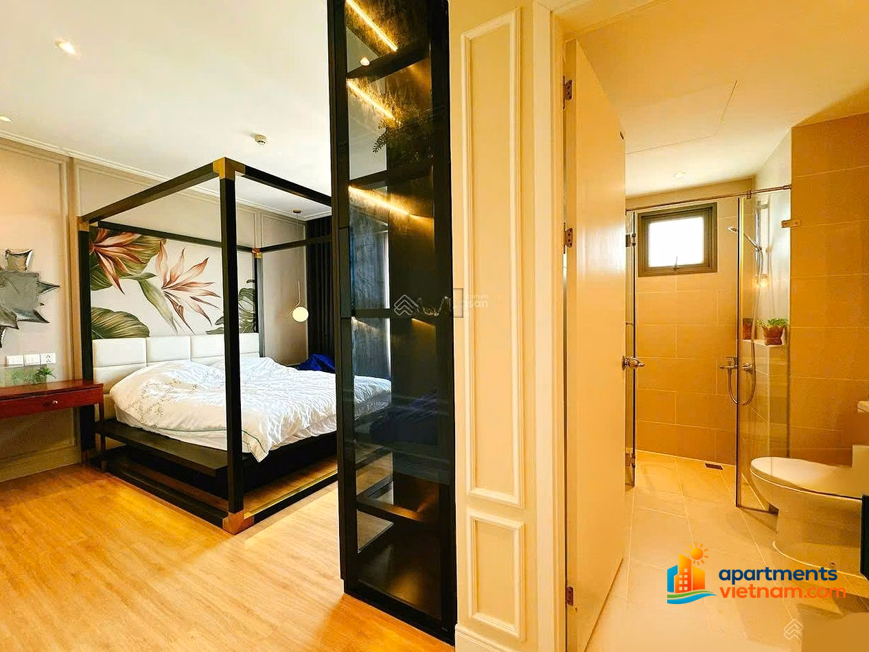 Selling 3-bedroom apartment with 111m2, super nice design, price only 7.2 billion, Dao Tri Street, District 7***