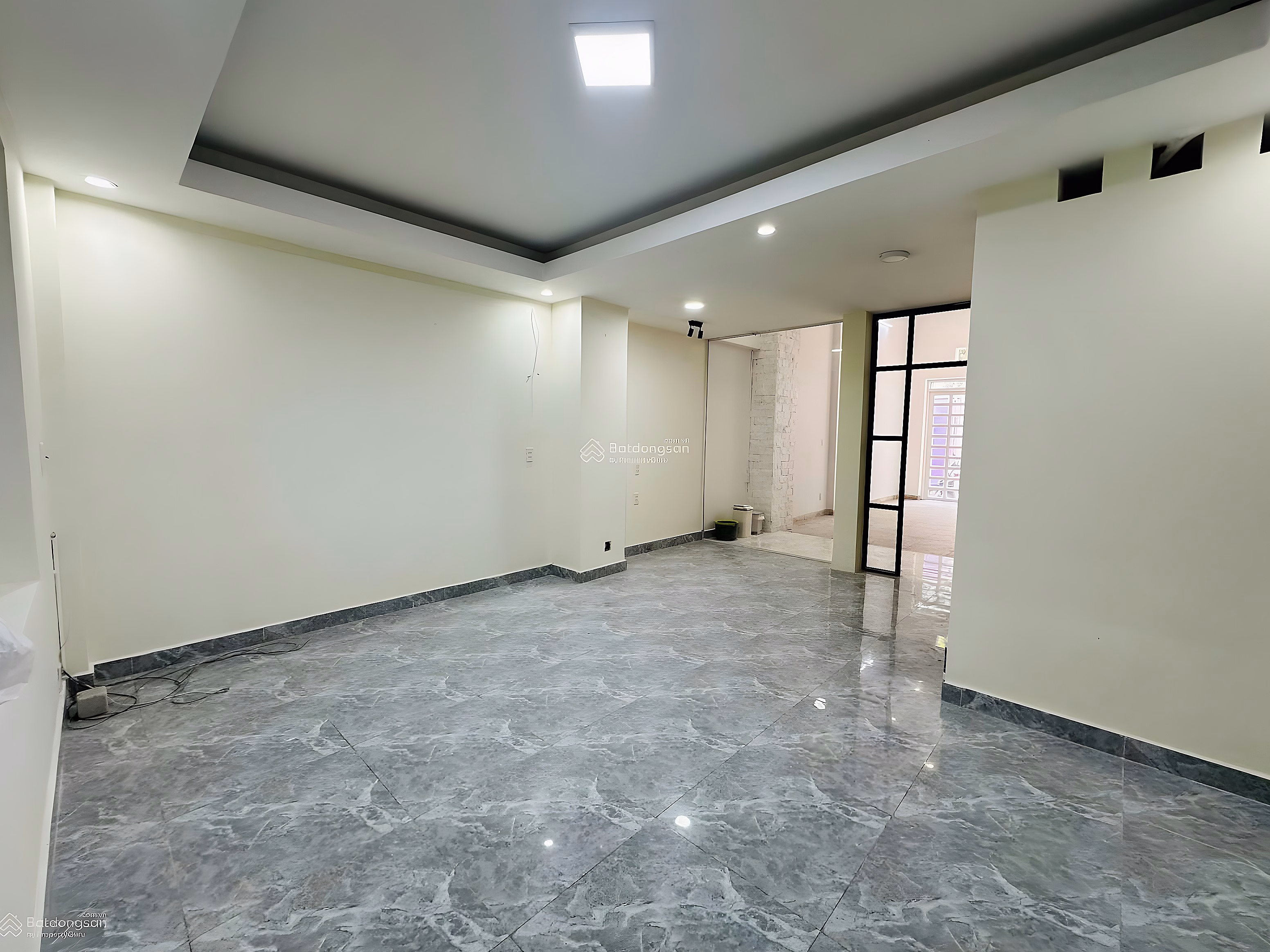 Quick sale of VIP townhouse in Binh Loi Binh Thanh, 12m car alley, pink book of 90m2, 5 bedrooms, income 25 - 30 million/month