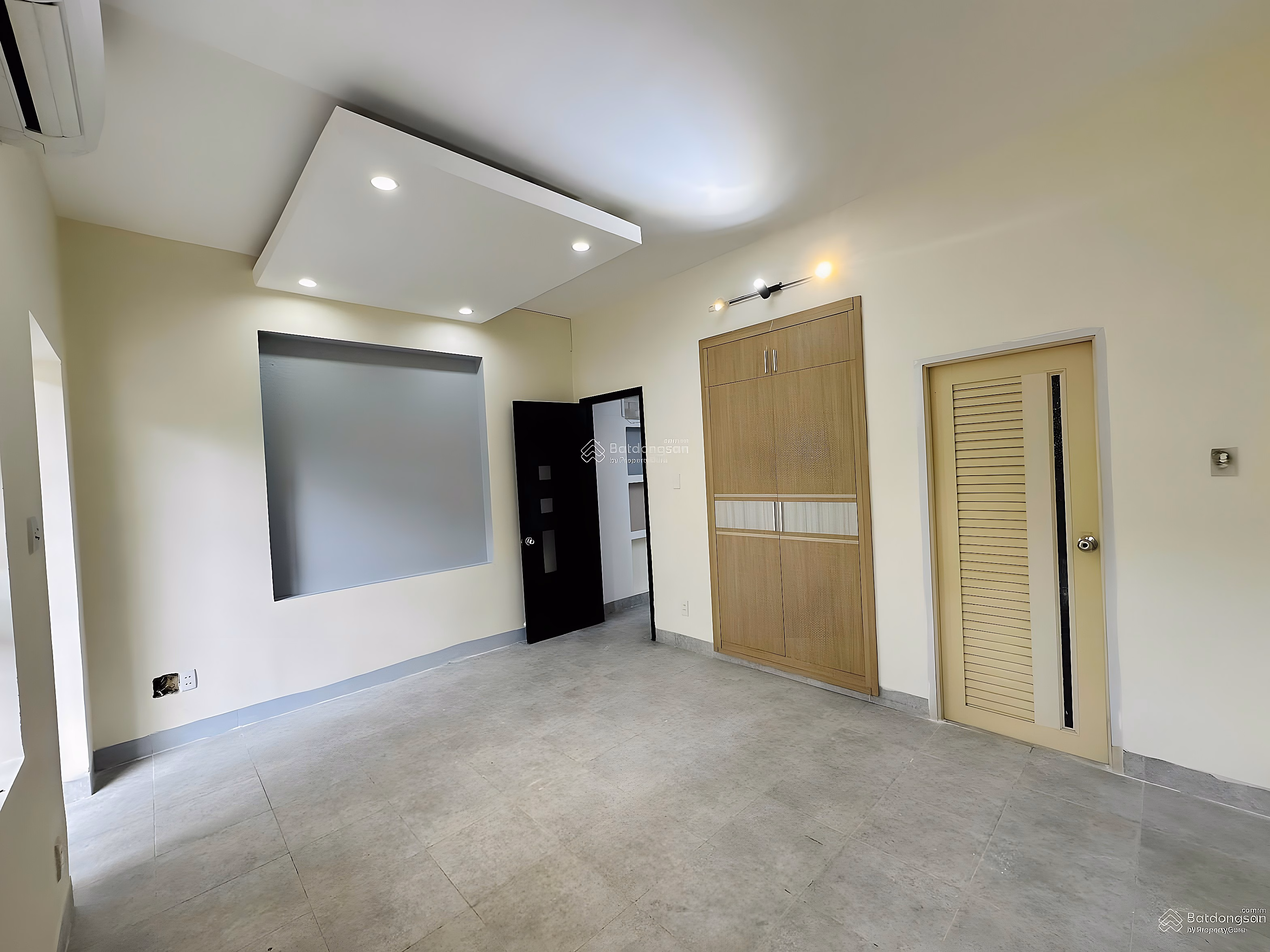 Quick sale of VIP townhouse in Binh Loi Binh Thanh, 12m car alley, pink book of 90m2, 5 bedrooms, income 25 - 30 million/month
