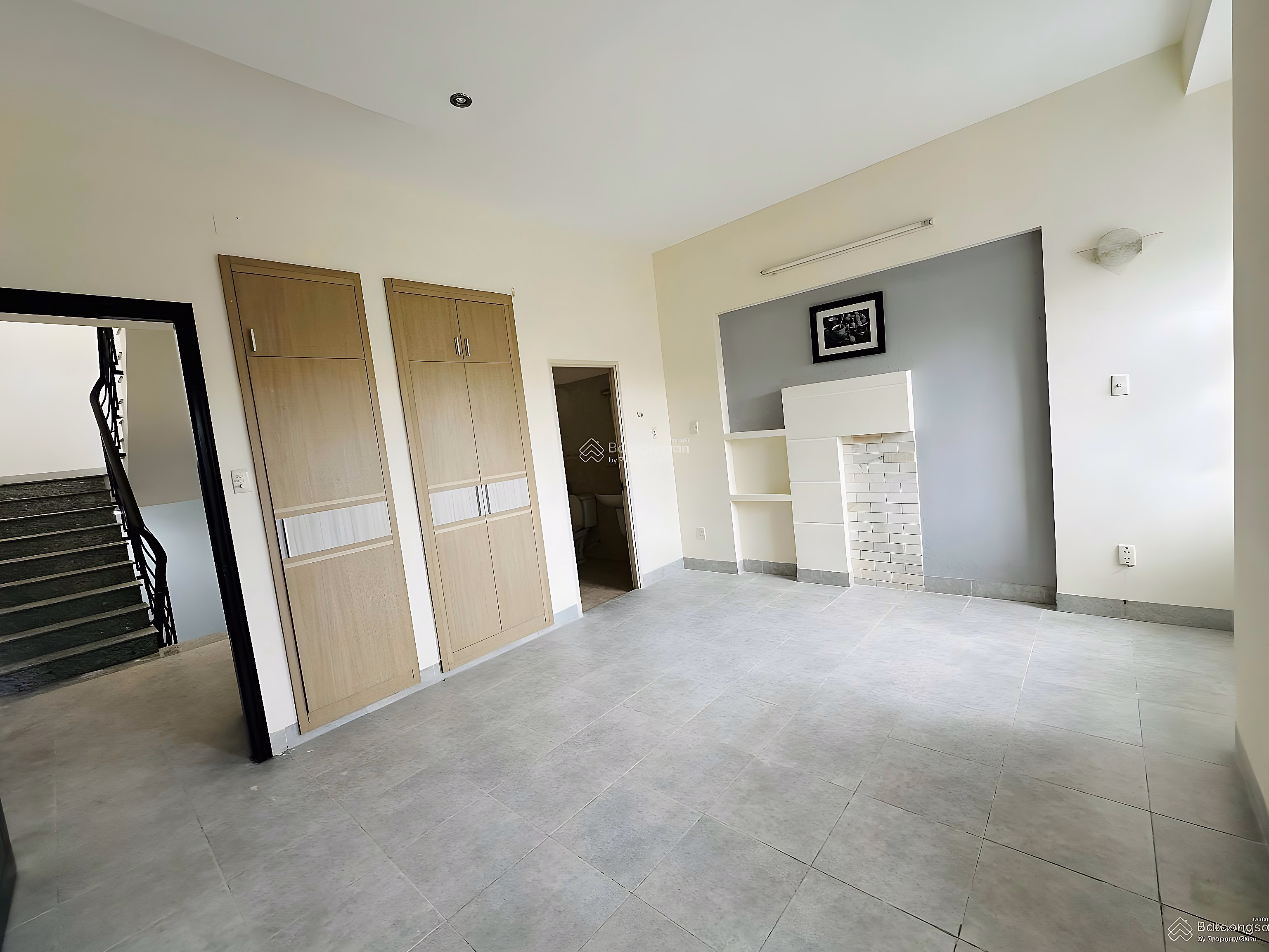 Quick sale of VIP townhouse in Binh Loi Binh Thanh, 12m car alley, pink book of 90m2, 5 bedrooms, income 25 - 30 million/month