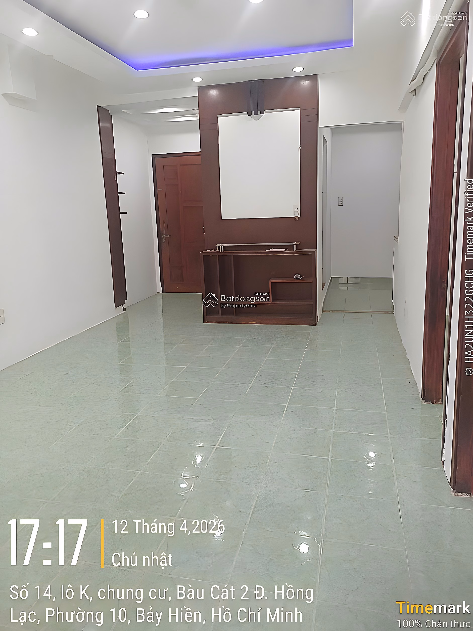 My family sells a 2-bedroom apartment, 55.55m², 2.6 billion at Bau Cat II, Nun Huynh Lien, Ward 10, Tan Binh District
