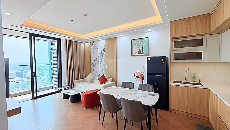 Owner rents CCCC Panoma 1 - fireworks view