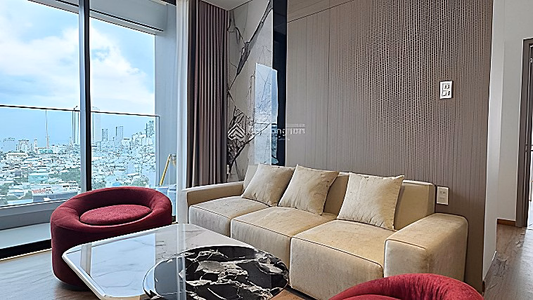 Owner rents CCCC Panoma 1 - fireworks view