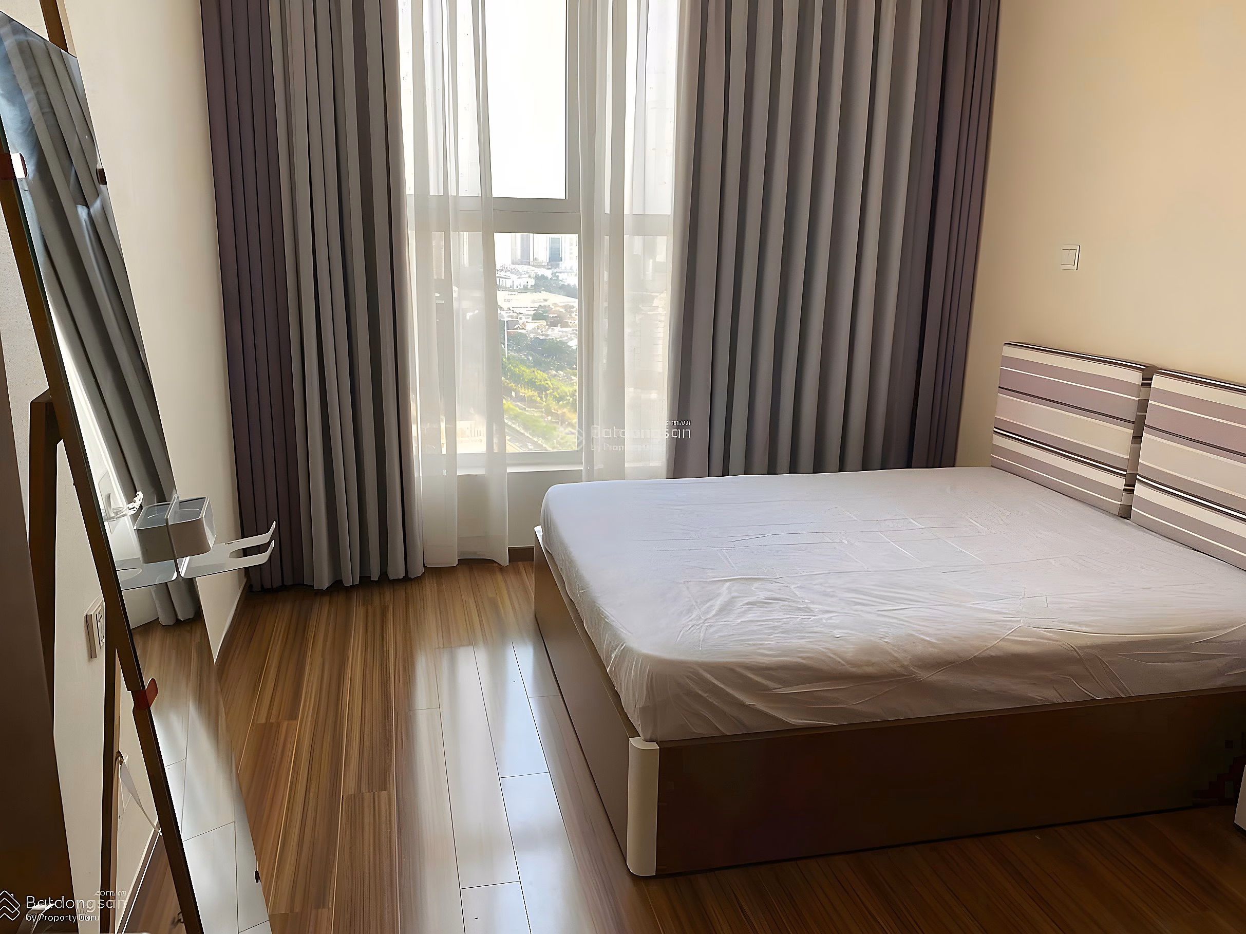 Thao Dien Pearl 2BR! Lowest price for the project with full pink book. Sunrise direction and fully furnished