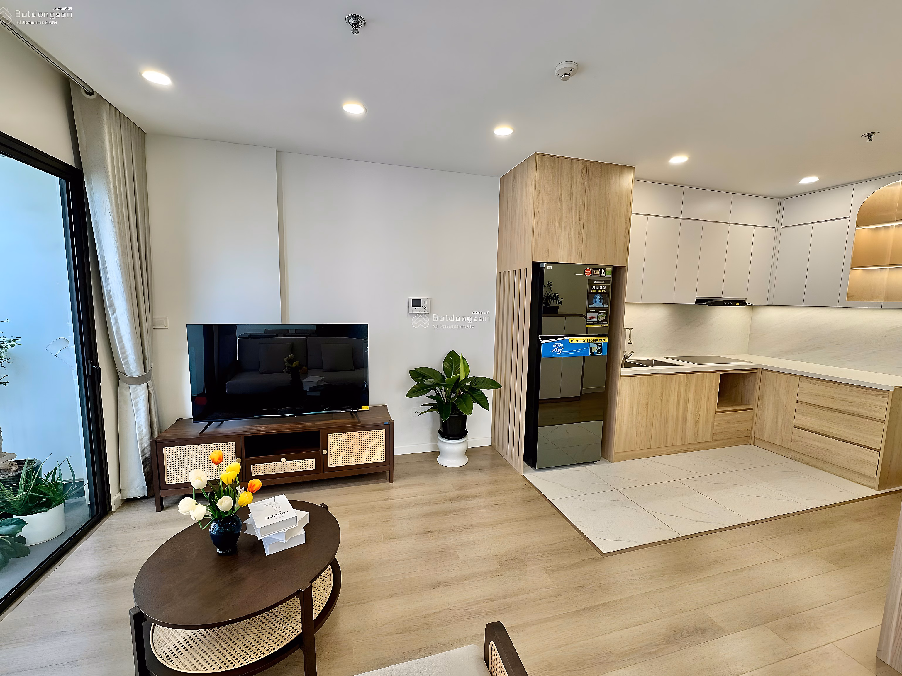 Super Hot: Quick sale 2 bedroom apartment + S303, 64m², 4 billion 330, corner apartment with lake view, most airy in Smart City