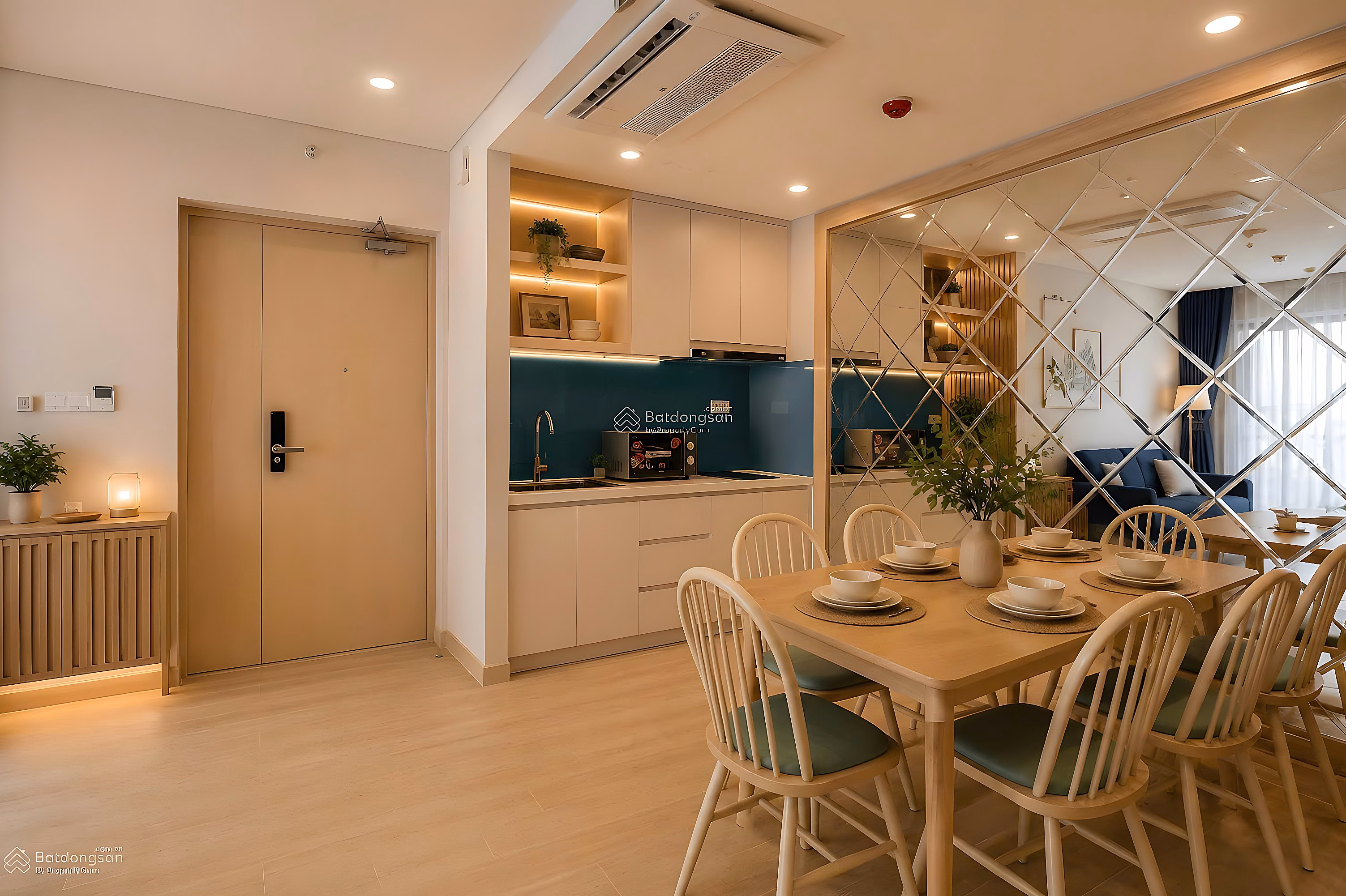 Gold Coast apartment for rent, South tower, 2 bedrooms, 2 bathrooms, 71m², price 26 million/month (Retail booking accepted)