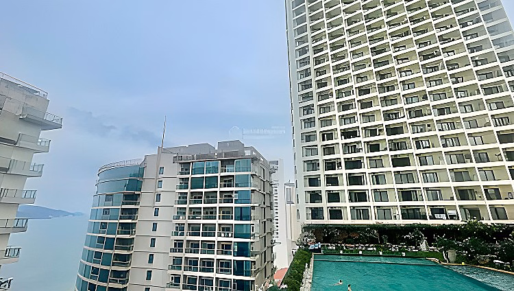 Gold Coast apartment for rent, South tower, 2 bedrooms, 2 bathrooms, 71m², price 26 million/month (Retail booking accepted)