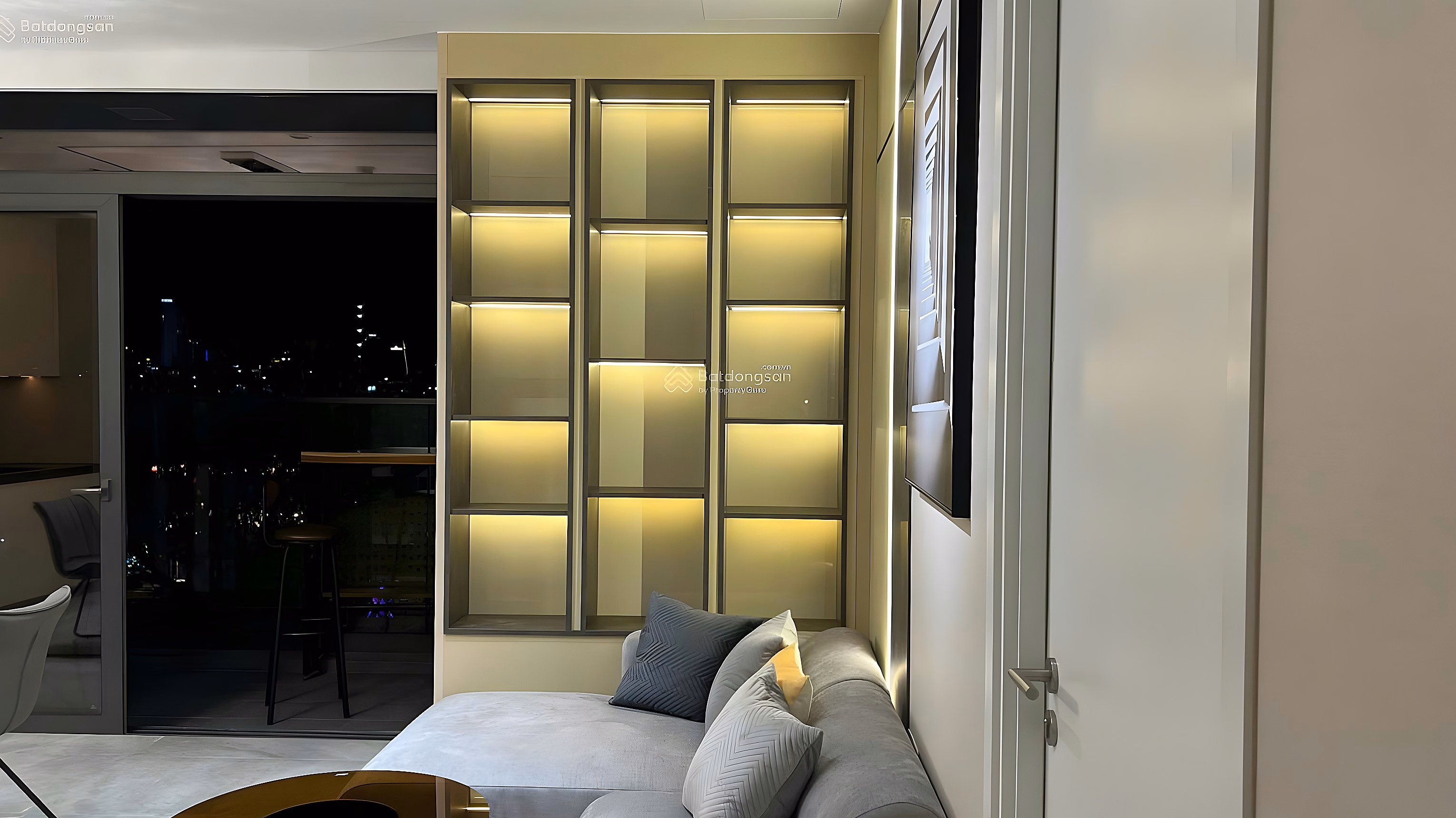 Luxurious Filmore apartment for rent with view of Han River & Bach Dang walking street