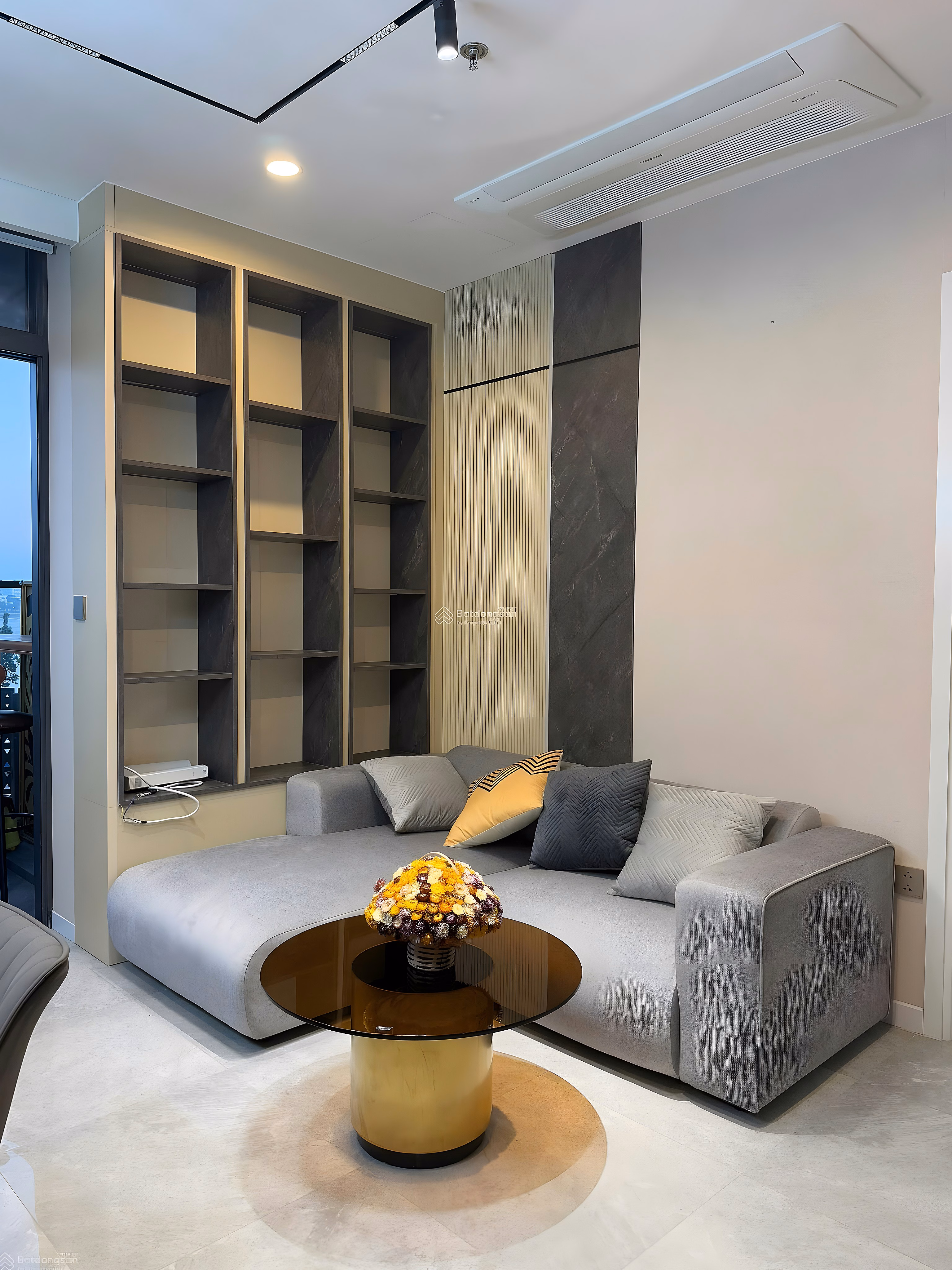 Luxurious Filmore apartment for rent with view of Han River & Bach Dang walking street