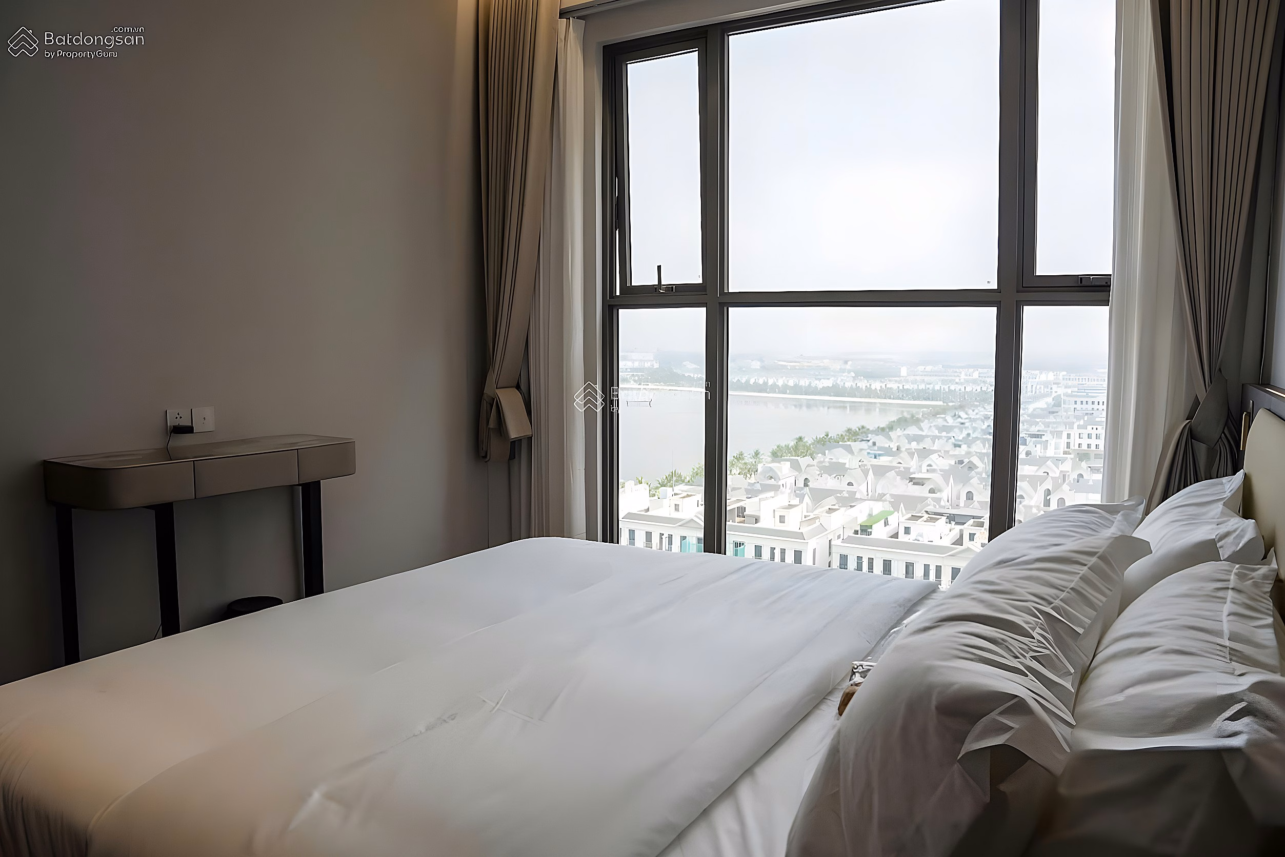 40 million - Masteri VIP duplex apartment for rent OCP1, area 160m2 and good price apartment for rent only 5 - 10 million