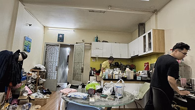Urgent sale of apartment building with stairs Nguyen Kim District 10, loft, stairs 2nd floor, area 50 m2, 2 bedrooms, 1 bathroom