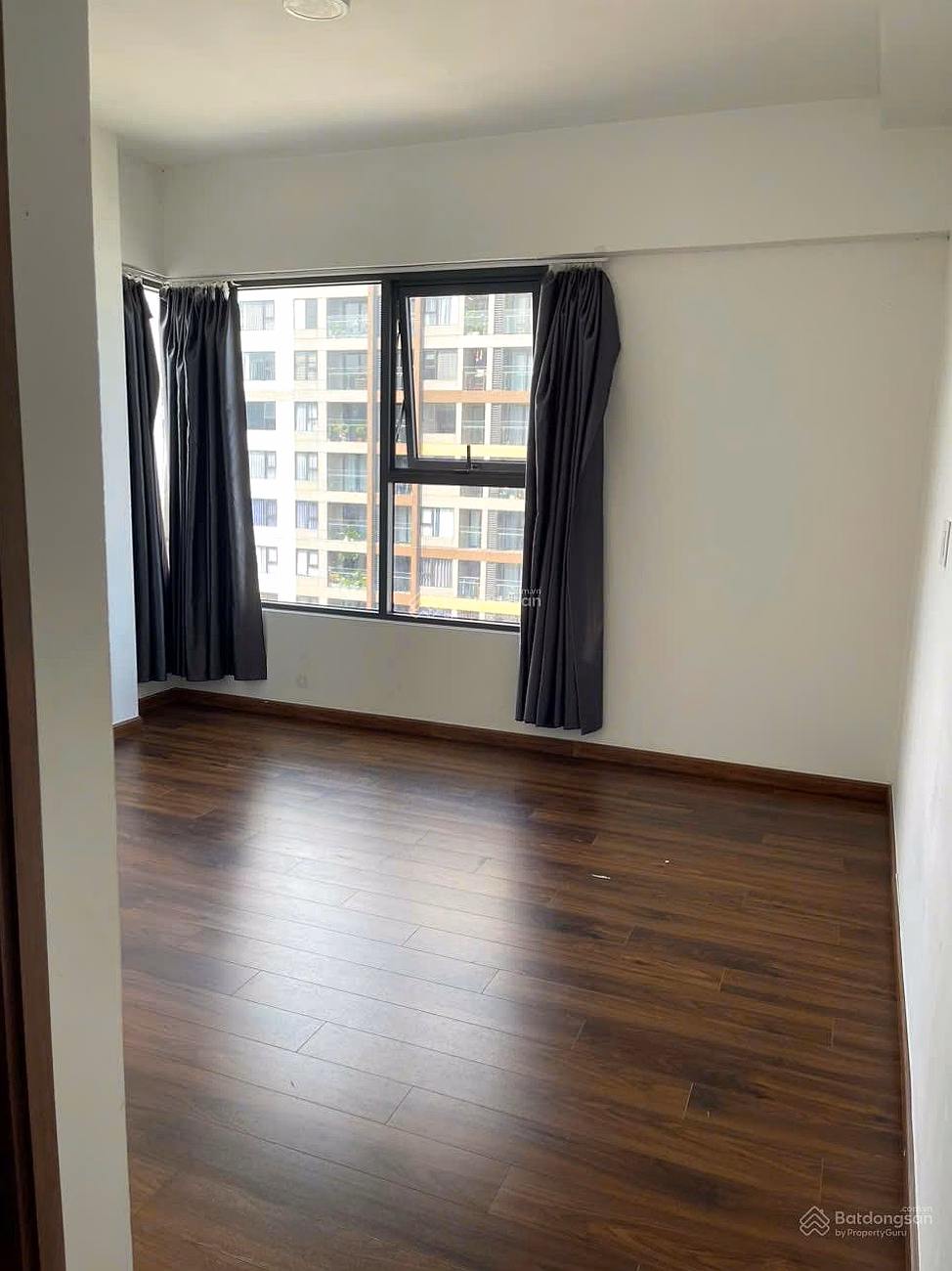 Corner apartment for rent with 2 bedrooms, 2 bathrooms, P1 Akari City, price from only 10 million