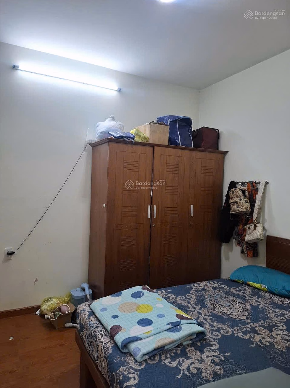 To Ky Tower apartment for rent, 61m2, 2 bedrooms, 2 bathrooms, fully furnished, ready to live, clean and beautiful house, price 8 million