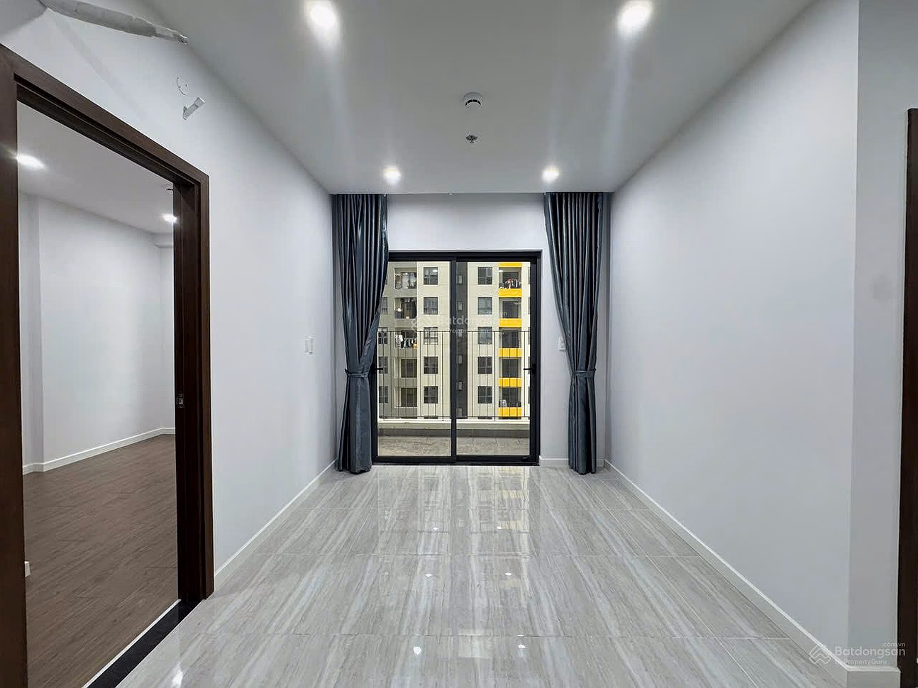 Apartment for rent right on Highway 1K, 55m2 | 2 bedrooms 2 bathrooms | Near Linh Xuan Overpass, University Village