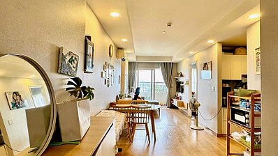 Lavita Garden apartment for rent on Truong Tho 3rd Street, Hanoi Highway, convenient to Metro - Area: 64m² - 2beds