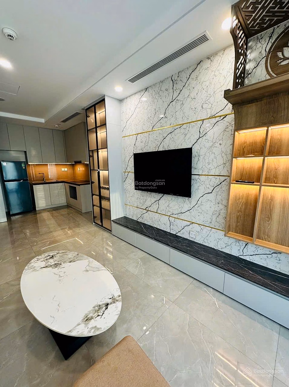 Owner sells 3-bedroom apartment, 105m cc, Sunshine Green Iconic LB.0943 223 ***