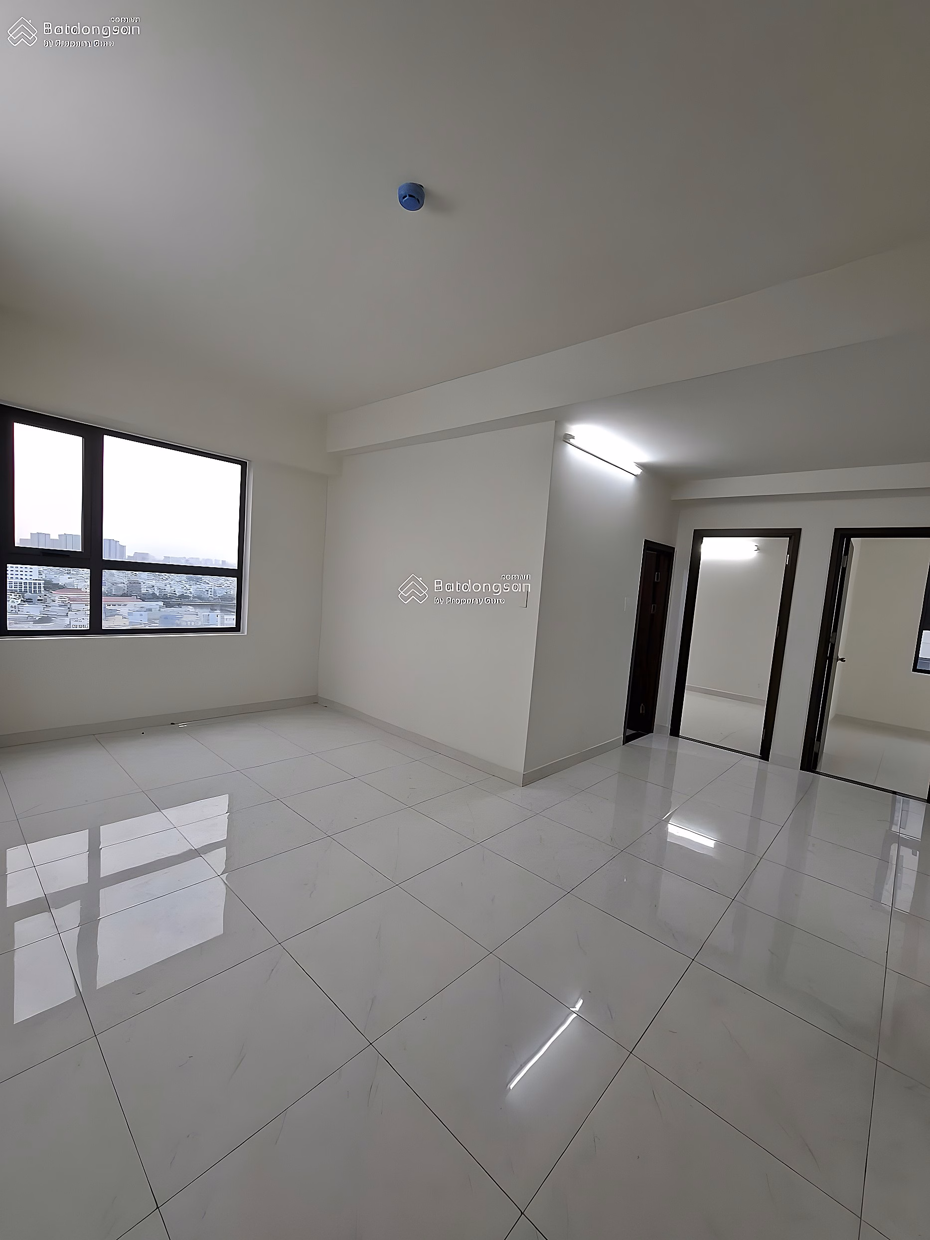 Owner sells CH Green River Q8, area 80m2/ 3 bedrooms, 2 bathrooms, price 3 billion, 230, 100% new house, beautiful river view