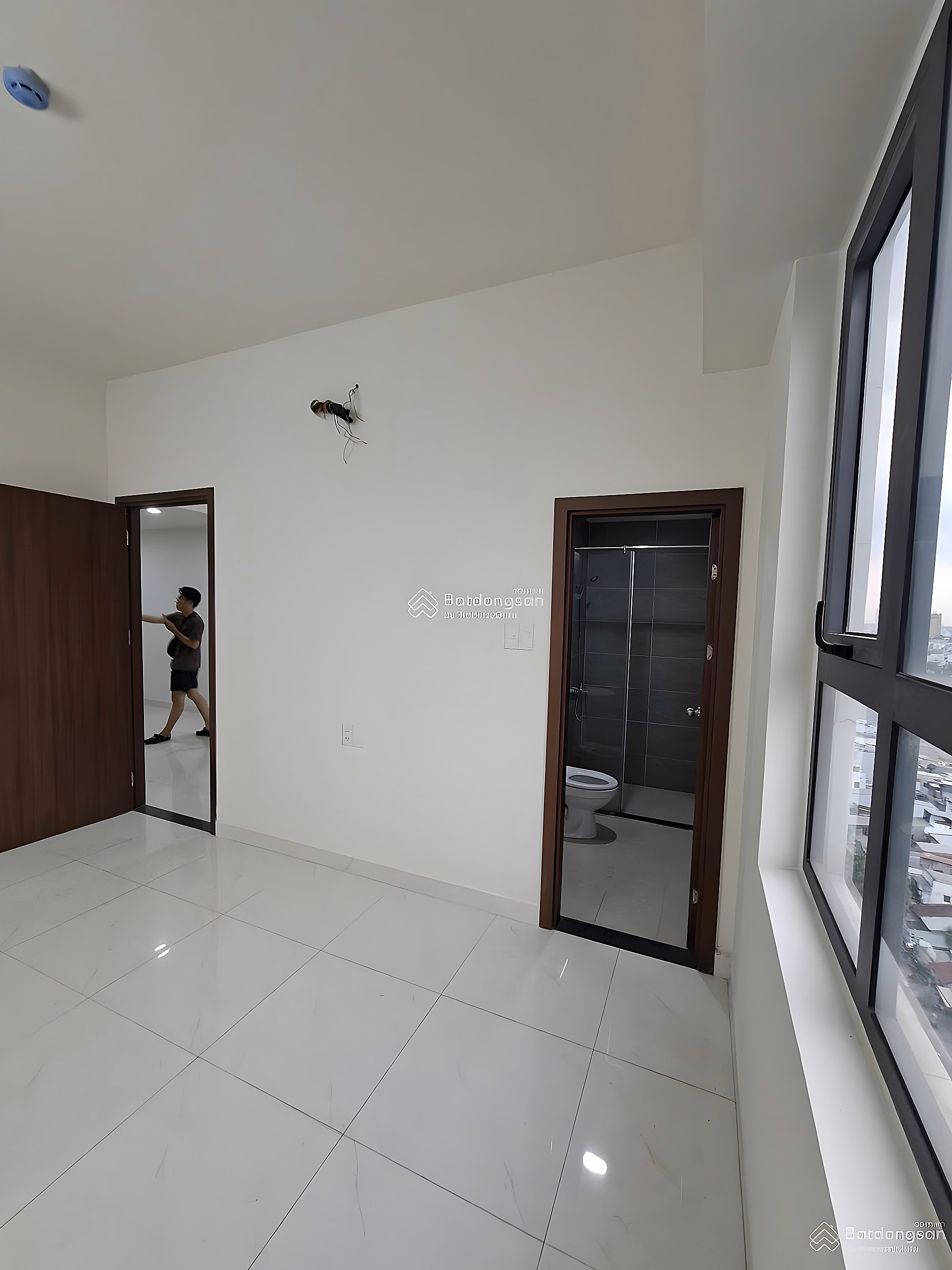 Owner sells CH Green River Q8, area 80m2/ 3 bedrooms, 2 bathrooms, price 3 billion, 230, 100% new house, beautiful river view