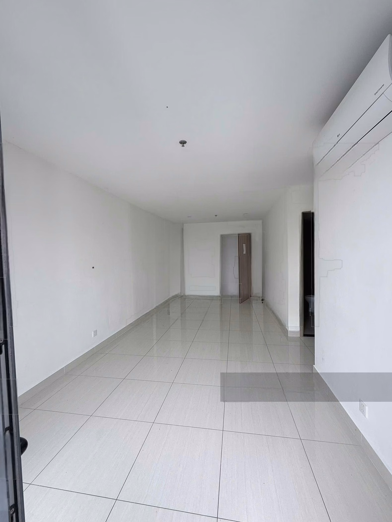 Beautiful airy Origami 3 bedrooms, priced at only 4 billion, with Vinhomes Grand Park registration