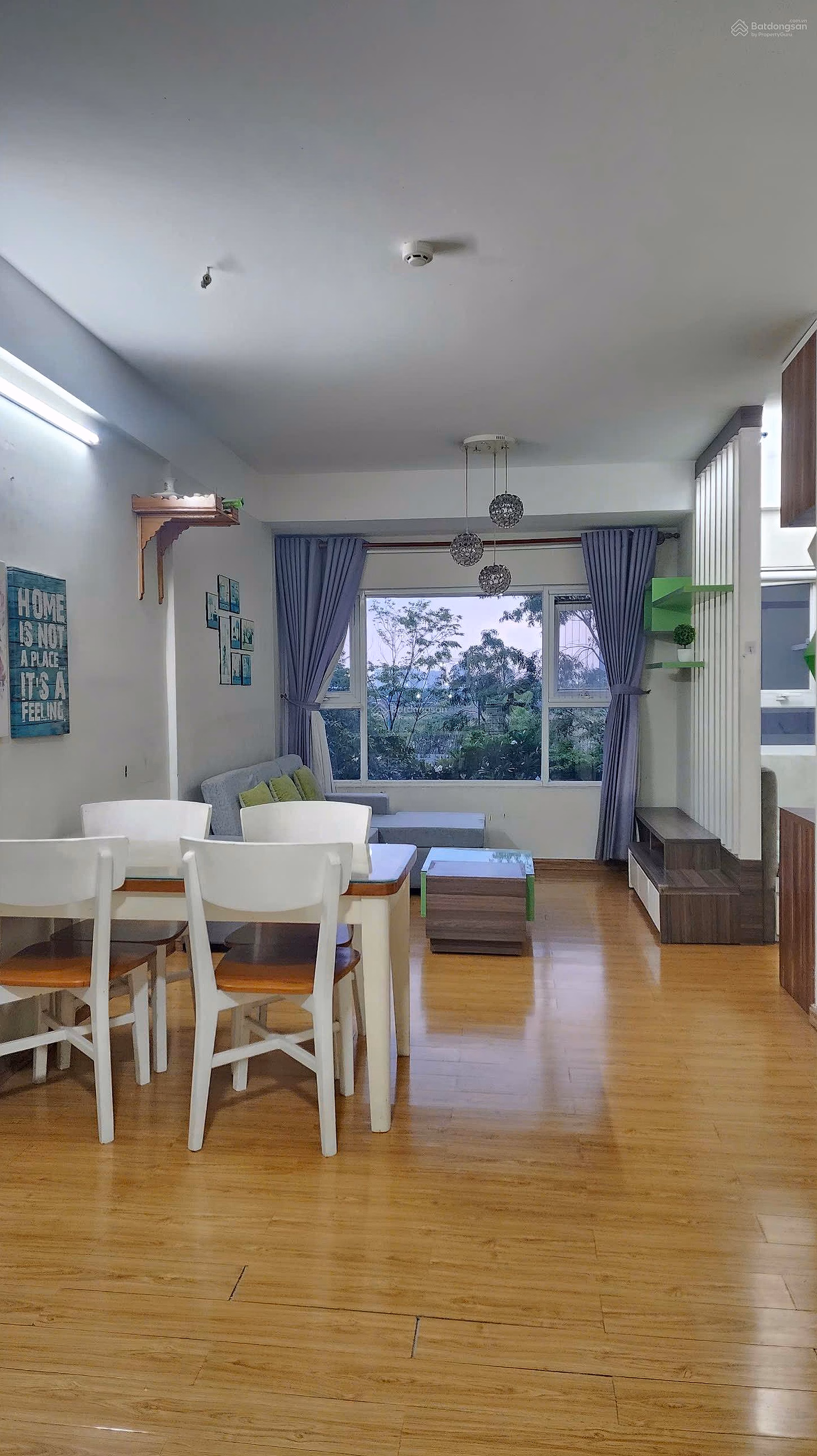 Flora Anh Dao apartment for rent - apartment area 54m², 2 bedrooms-1 bathroom. Full interior exactly as pictured. Price 7.7 million