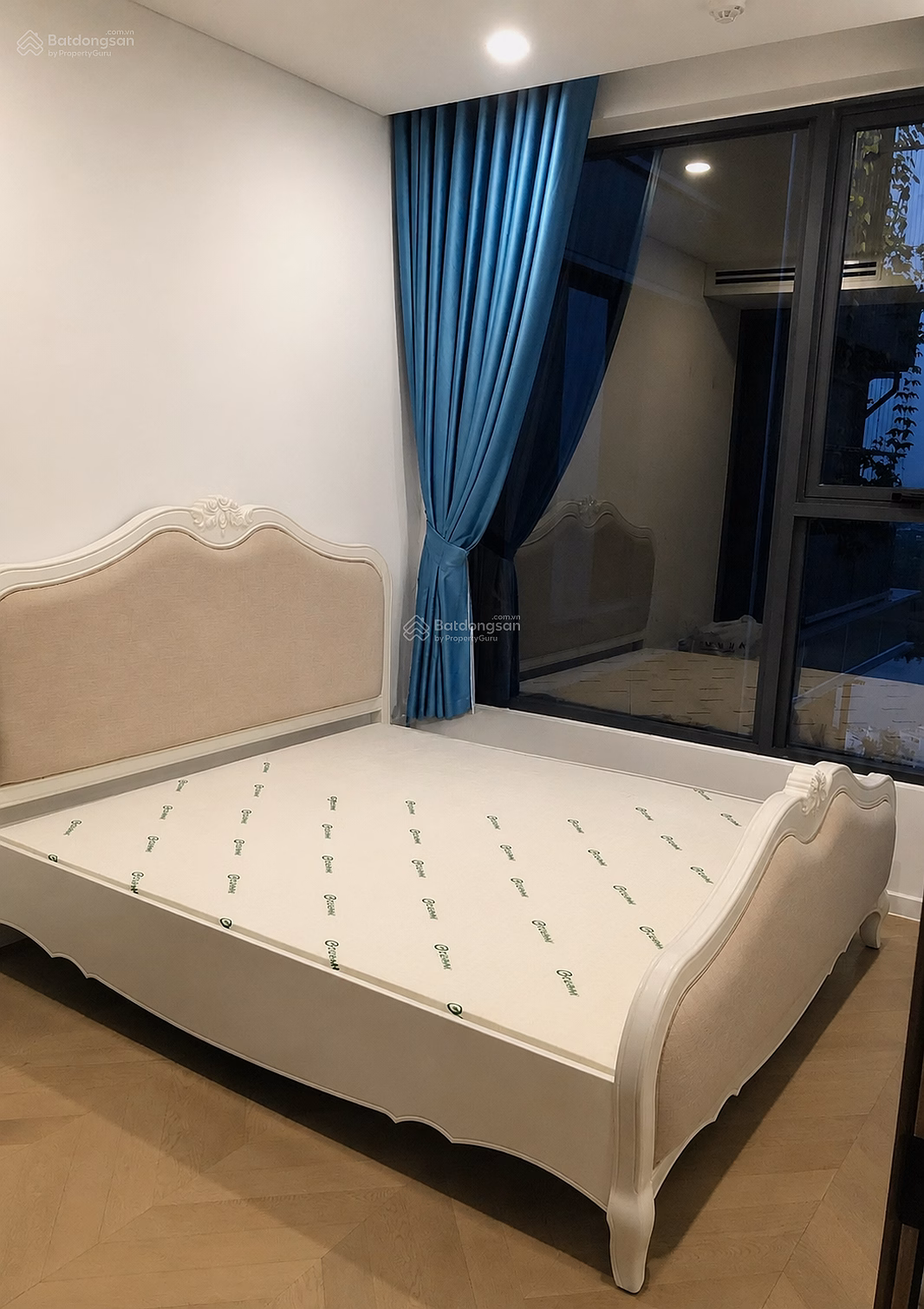 1 bedroom apartment with rare river view Lumiere Riverside is available for immediate move in, office at the project supports 24/7