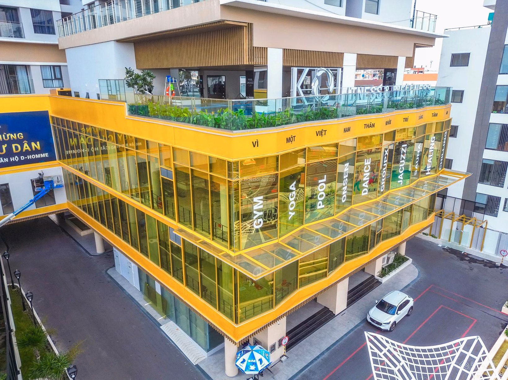 Selling apartment 2 bedrooms, 2 bathrooms D - Homme, Hong Bang street, price 5 billion 6, 102% including all documents