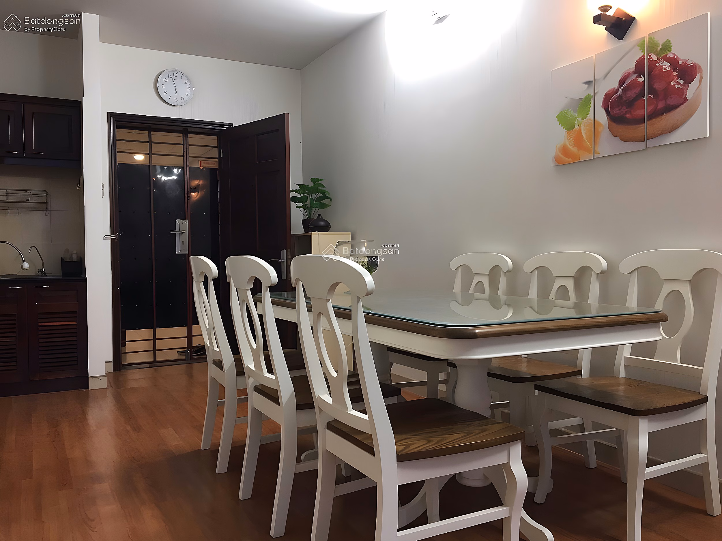Beautiful apartment for sale in Bau Cat II, 2.6 billion, 55m2