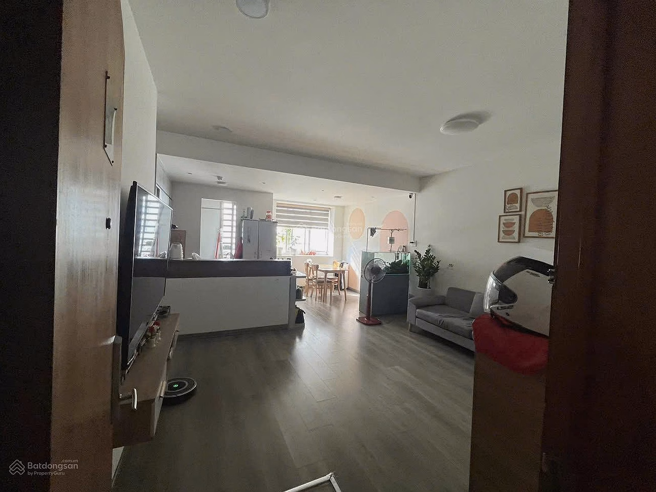 My Vinh Apartment, Nguyen Thi Minh Khai, District 3: 15 million, 2 bedrooms, NTCB, 85m2