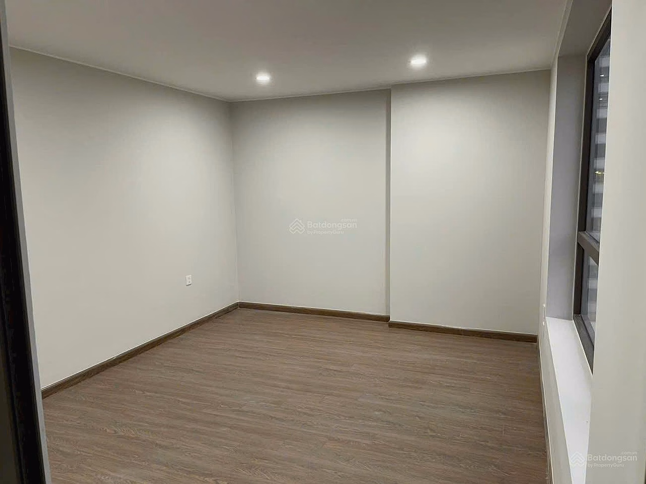 Apartment for sale 168m2 3 bedrooms 2 bathrooms at Udic Westlake, Vo Chi Cong, in Ciputra Tay Ho urban area