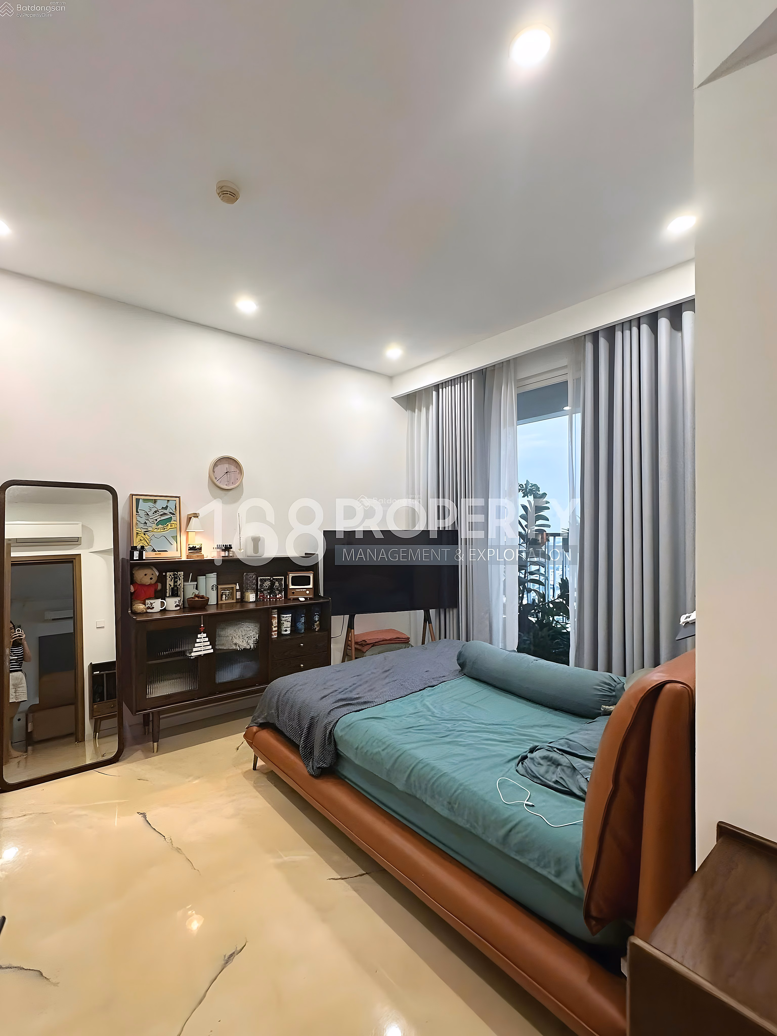 Thao Dien Pearl 2BR! Basic interior - House completely renovated. Extremely attractive price only 9 billion all in