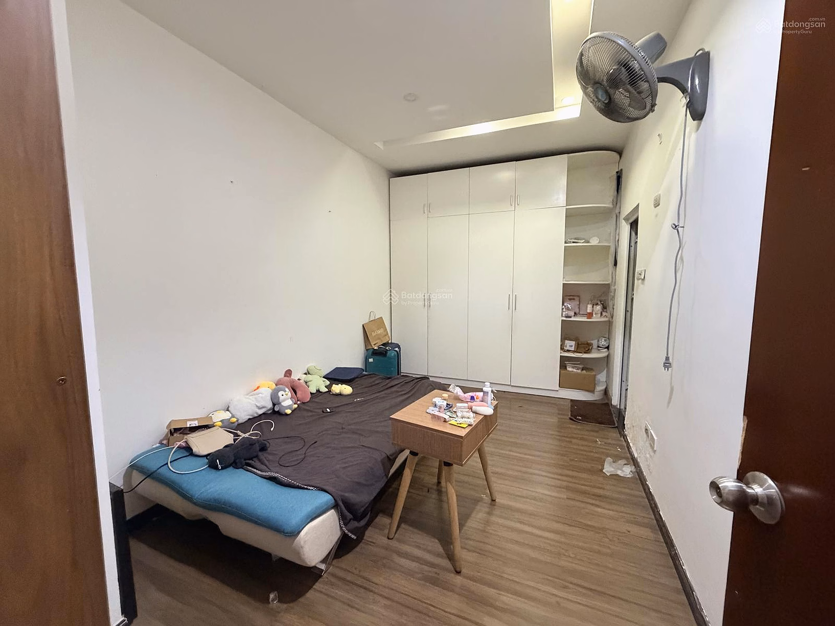 Selling 2 bedroom, 2 bed apartment - 4.9 billion CT2B Nam Cuong urban area, Co Nhue