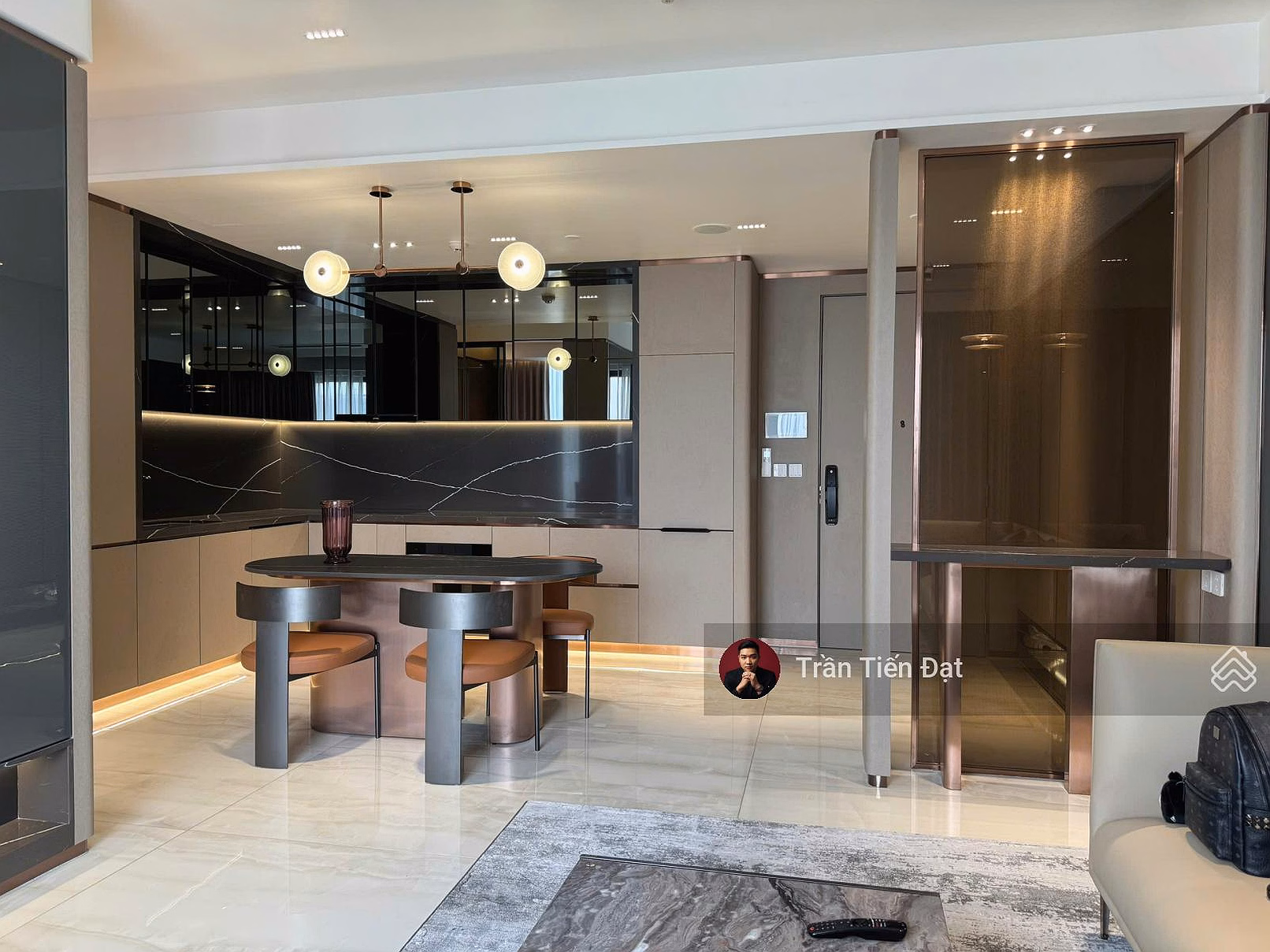 MISS OPERA A - 75m2 - FULLY FURNISHED - FIX LAYOUT - 1BR+ - 2WC - LUXURY INTERIOR - 70M NET