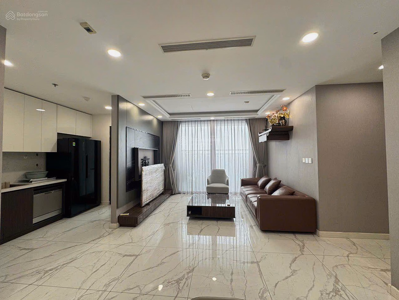 Hot Deal - Sunshine Sky City For Rent 4 Bedrooms 3 Bathrooms 1 Warehouse 132m2 - Fully Furnished - 30 Million Instant Stay