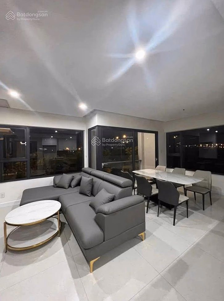 New City Thu Thiem apartment 112m 3 bedrooms 2 bathrooms fully furnished Rental price: 30 million/month