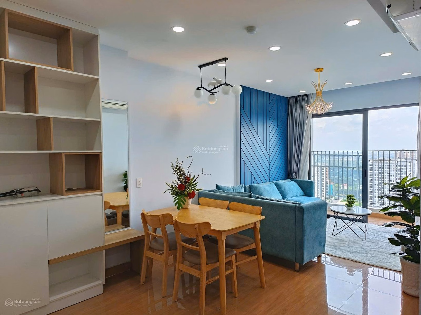 Lavida Plus apartment for rent: 2 bedrooms, 2 bedrooms, area 74m2, fully furnished, near RMIT, TDTU, District 7 - contact 772605417