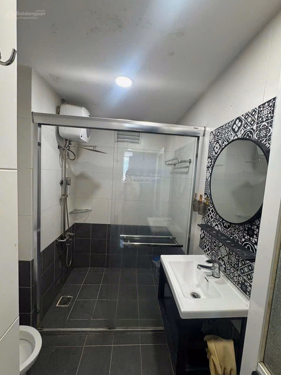 Apartment for rent with shared garden House decor FullNT Cc BellezaQ7 Area 75m² Price 10 million