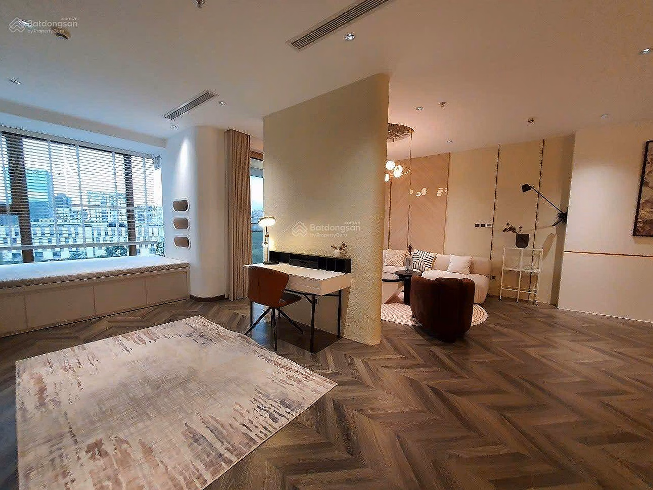 MIDTOWN apartment for rent - Tan Phu Ward - District 7