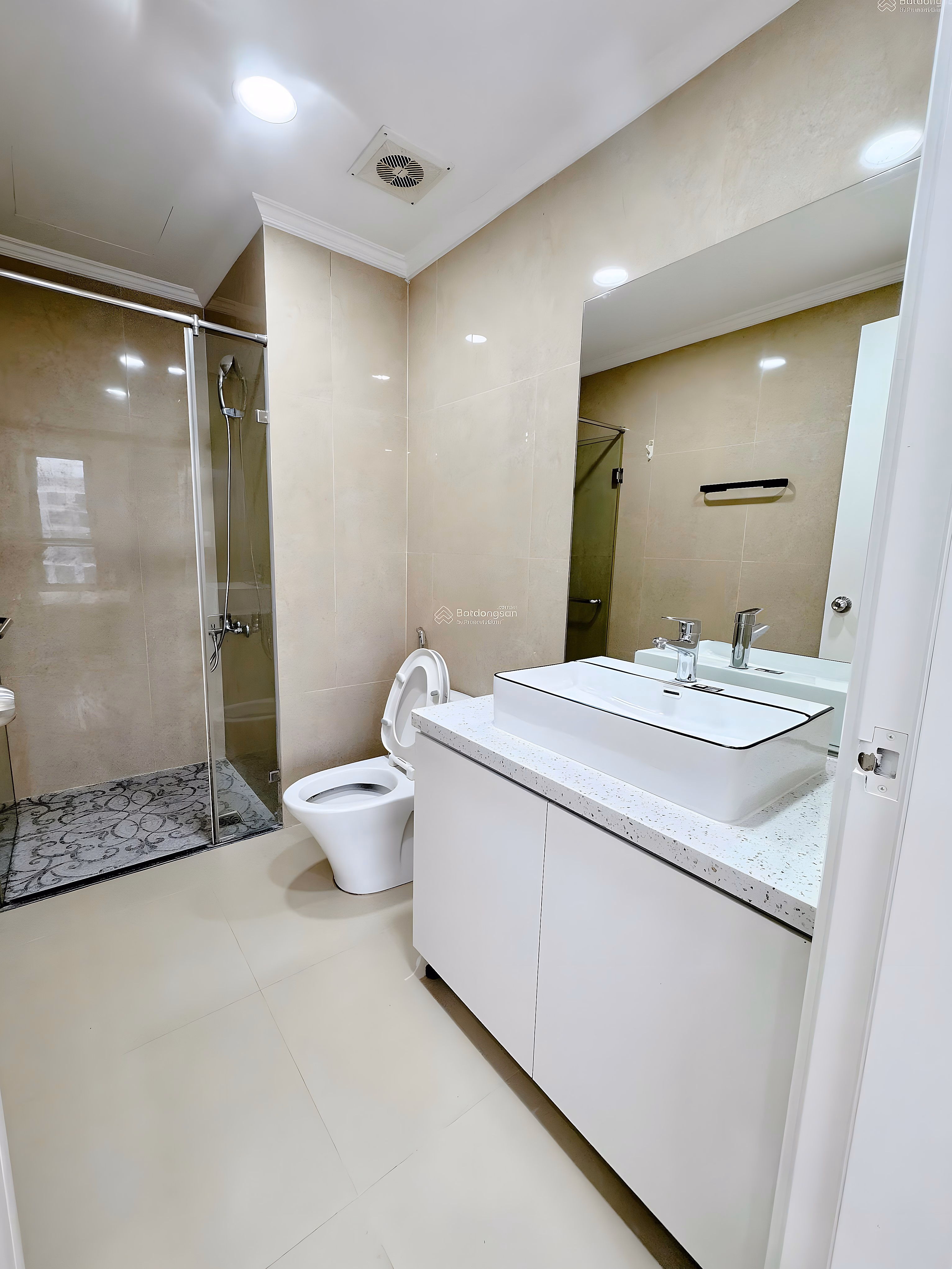 Ms. Ly Timescity sends you the best apartment rental price in June 2026***