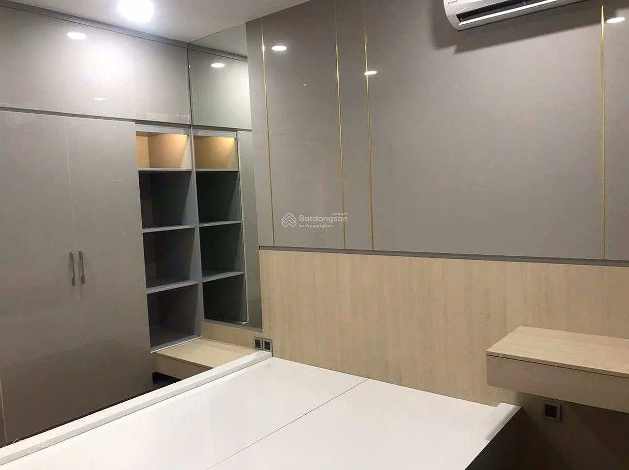 Midtown apartment for rent in Phu My Hung District 7