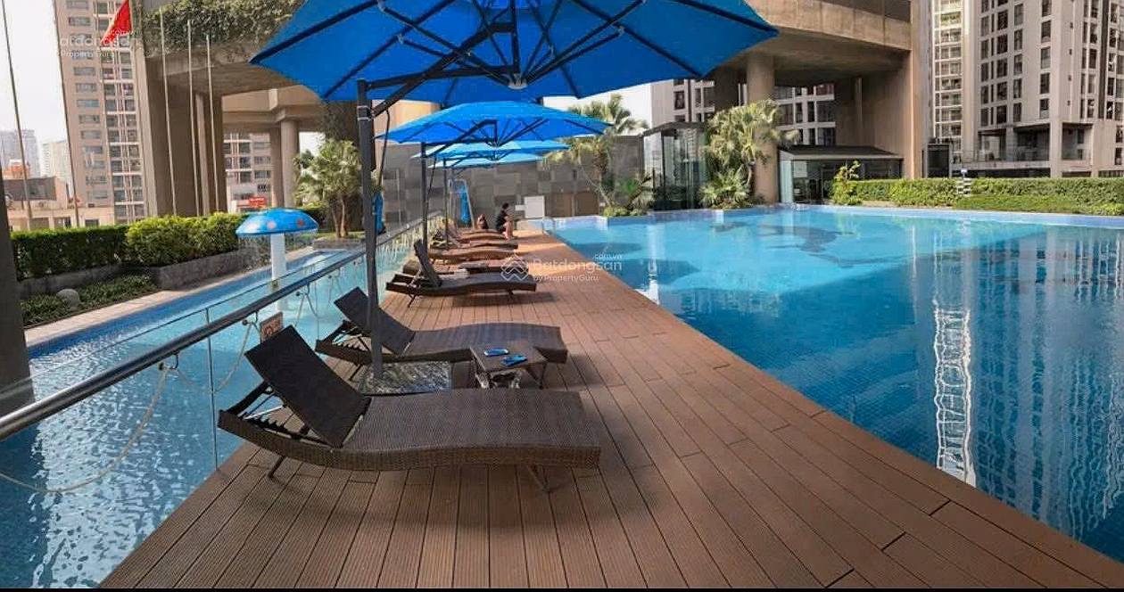 Urgent sale of 186m2_4N Corner Apartment at Dolphin Plaza. Beautiful floor - Good price - close now before you miss out. Commitment not to say virtual greetings