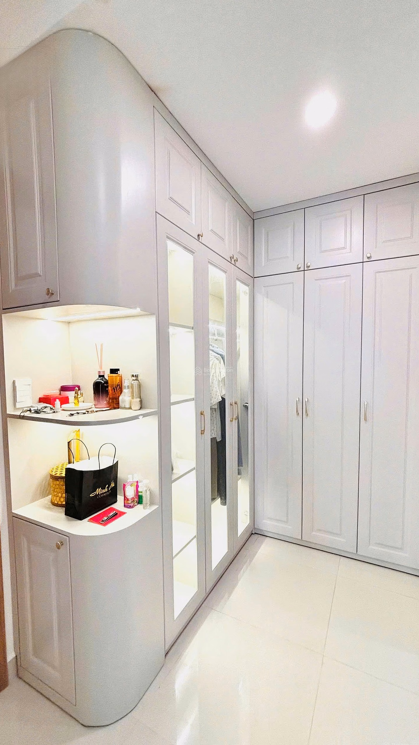 Move in and move right in - Beautiful new 2 bedroom, 2 bathroom, 75m2 fully furnished CT3 apartment next to GO Supermarket! Nha Trang