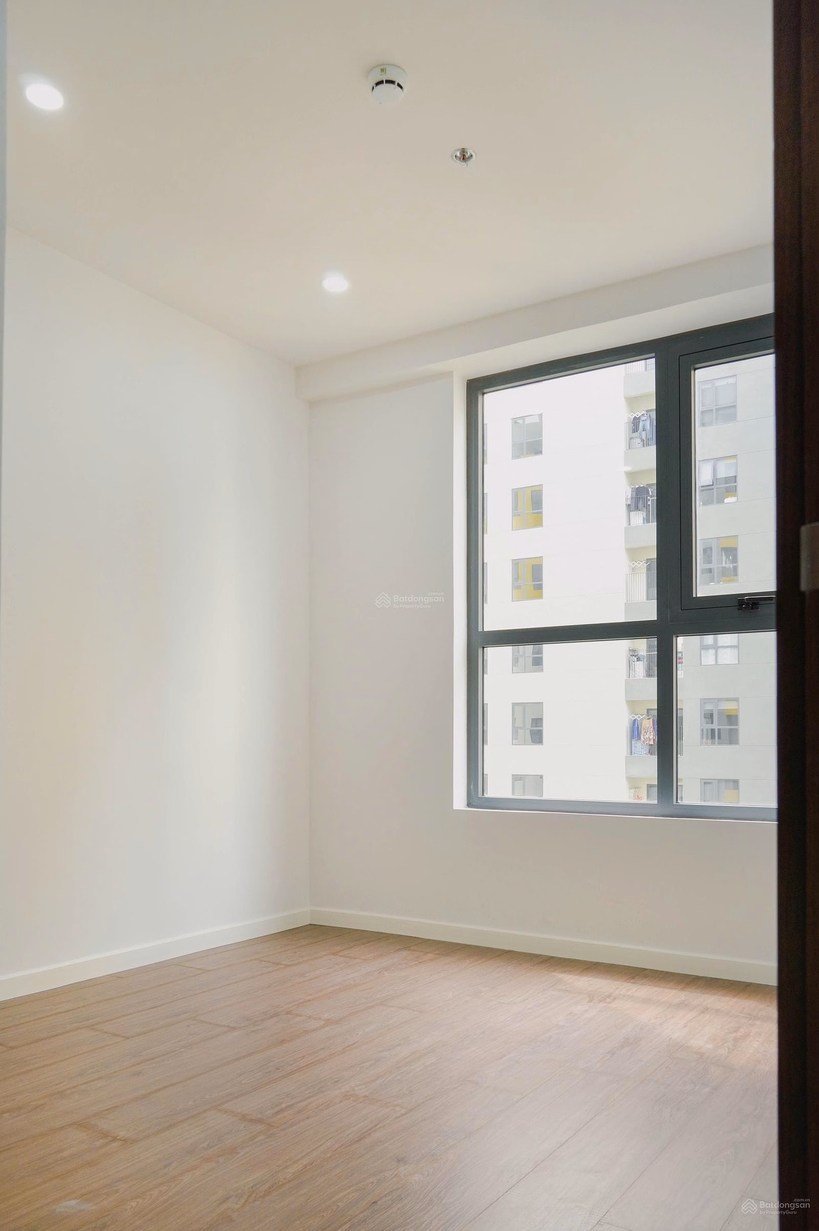 2 bedroom 2 bathroom apartment for rent - discount only 5.5 million for the first 6 months - Near District 9, Thu Duc