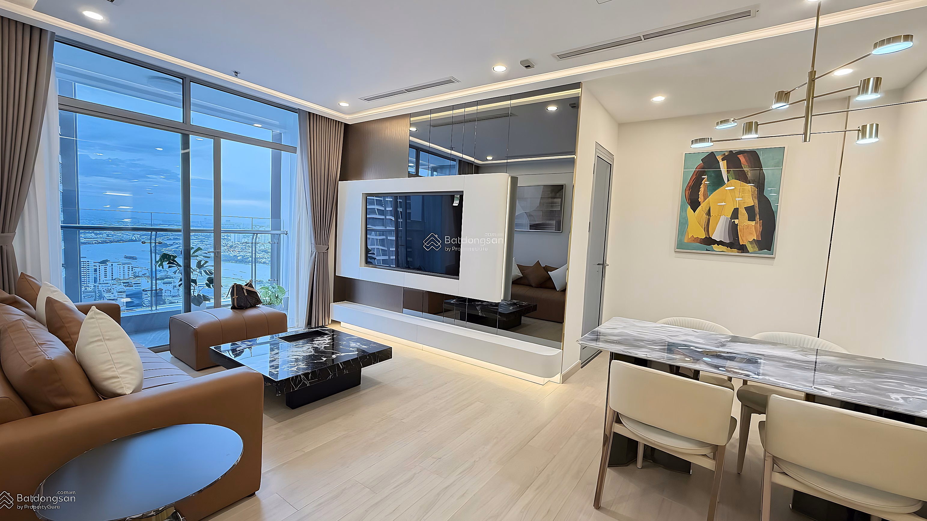 Holding 98% of the shopping cart for Vinhomes Central Park 1 bedroom = 5.8 billion; 2 bedrooms=8.8 billion; 3 bedrooms=12.7 billion; 4 bedrooms=17.8 billion 0936 021 ***